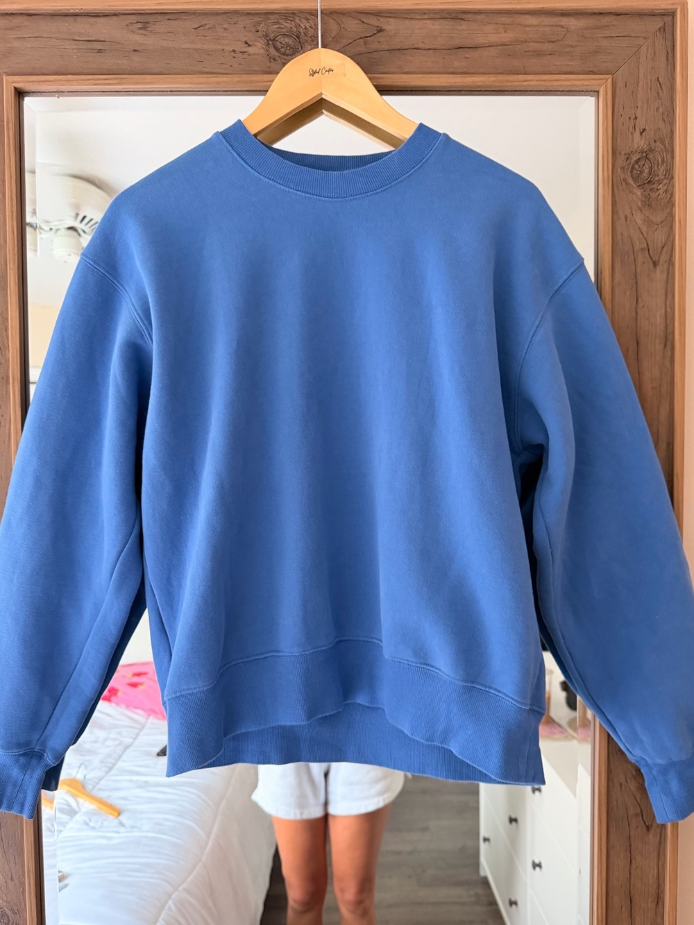 Aritzia Cozy Sweatfleece Perfect Crew Sweatshirt - Picture 9 of 11